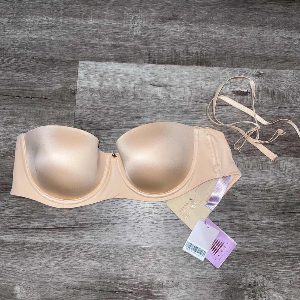 Strapless bra